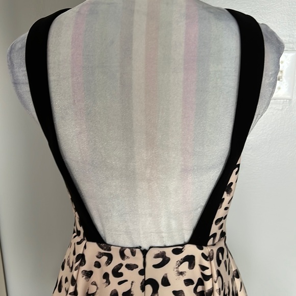 3/$20 Keepsake open back leopard skater dress - Picture 4 of 10